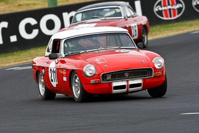 211;1971-MGB;21-March-2008;Australia;Bathurst;FOSC;Festival-of-Sporting-Cars;Group-S;Mt-Panorama;NSW;New-South-Wales;Peter-Dunn;auto;motorsport;racing;super-telephoto