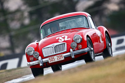 32;1960-MGA;21-March-2008;Australia;Bathurst;FOSC;Festival-of-Sporting-Cars;Mt-Panorama;NSW;New-South-Wales;Regularity;Terry-McGrath;auto;motorsport;racing;super-telephoto