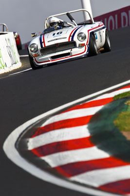 16;1966-MGB;22-March-2008;Australia;Bathurst;FOSC;Festival-of-Sporting-Cars;John-Baragwanath;Marque-and-Production-Sports;Mt-Panorama;NSW;New-South-Wales;auto;motorsport;racing;super-telephoto