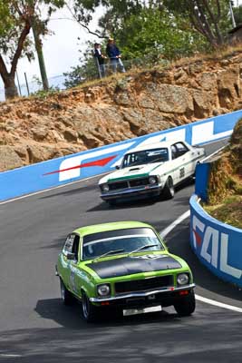 23;1972-Holden-Torana-XU‒1;22-March-2008;Australia;Bathurst;Bill-Campbell;FOSC;Festival-of-Sporting-Cars;Historic-Sports-and-Touring;Mt-Panorama;NSW;New-South-Wales;auto;classic;motorsport;racing;super-telephoto;telephoto;vintage