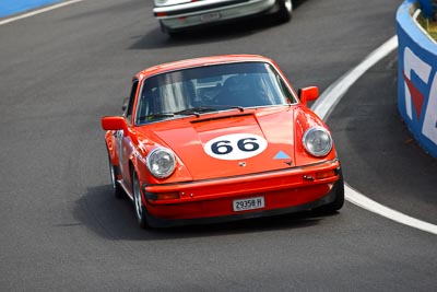 66;1977-Porsche-911-Carrera;22-March-2008;Australia;Bathurst;Bob-Fraser;FOSC;Festival-of-Sporting-Cars;Historic-Sports-and-Touring;Mt-Panorama;NSW;New-South-Wales;auto;classic;motorsport;racing;telephoto;vintage