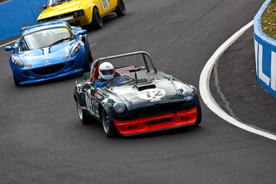 72;1970-MGB-V8-Roadster;22-March-2008;Alan-Richardson;Australia;Bathurst;FOSC;Festival-of-Sporting-Cars;Marque-and-Production-Sports;Mt-Panorama;NSW;New-South-Wales;auto;motorsport;racing;telephoto