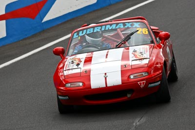 26;1994-Mazda-MX‒5;22-March-2008;Australia;Bathurst;FOSC;Festival-of-Sporting-Cars;Marque-and-Production-Sports;Mazda-MX‒5;Mazda-MX5;Mazda-Miata;Mt-Panorama;NSW;New-South-Wales;Peter-Kincade;auto;motorsport;racing;super-telephoto