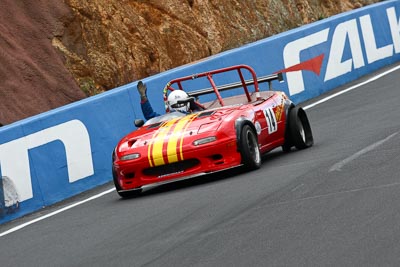 14;1994-Mazda-MX‒5;22-March-2008;Australia;Bathurst;David-Barram;FOSC;Festival-of-Sporting-Cars;Marque-and-Production-Sports;Mazda-MX‒5;Mazda-MX5;Mazda-Miata;Mt-Panorama;NSW;New-South-Wales;auto;motorsport;racing;super-telephoto