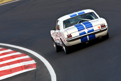 98;1966-Ford-Mustang;22-March-2008;Australia;Bathurst;Brad-Tilley;FOSC;Festival-of-Sporting-Cars;Historic-Sports-and-Touring;Mt-Panorama;NSW;New-South-Wales;auto;classic;motorsport;racing;super-telephoto;vintage