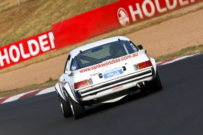 147;1979-Mazda-RX‒7;22-March-2008;Australia;Bathurst;FOSC;Festival-of-Sporting-Cars;Marque-and-Production-Sports;Mt-Panorama;NSW;New-South-Wales;Stringer;auto;motorsport;racing;super-telephoto