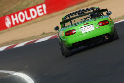 161;1994-Mazda-MX‒5;22-March-2008;Australia;Bathurst;FOSC;Festival-of-Sporting-Cars;Luciano-Iezzi;Marque-and-Production-Sports;Mazda-MX‒5;Mazda-MX5;Mazda-Miata;Mt-Panorama;NSW;New-South-Wales;auto;motorsport;racing;super-telephoto