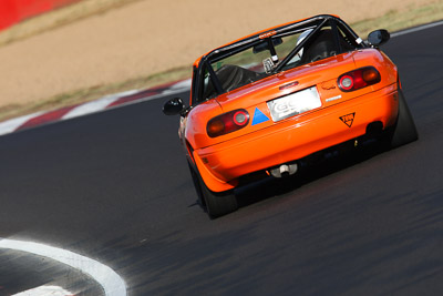 119;1996-Mazda-MX‒5;22-March-2008;Australia;Bathurst;FOSC;Festival-of-Sporting-Cars;Marque-and-Production-Sports;Mazda-MX‒5;Mazda-MX5;Mazda-Miata;Mt-Panorama;NSW;New-South-Wales;Robin-Lacey;auto;motorsport;racing;super-telephoto