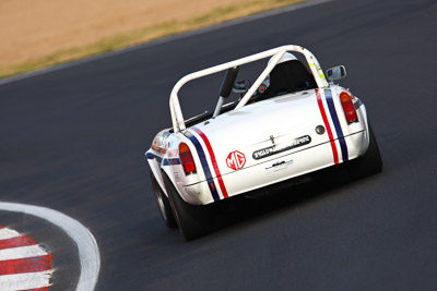 16;1966-MGB;22-March-2008;Australia;Bathurst;FOSC;Festival-of-Sporting-Cars;John-Baragwanath;Marque-and-Production-Sports;Mt-Panorama;NSW;New-South-Wales;auto;motorsport;racing;super-telephoto