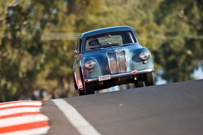 24;1956-MG-ZA-Magnette;23-March-2008;Australia;Bathurst;Bruce-Smith;FOSC;Festival-of-Sporting-Cars;Group-N;Historic-Touring-Cars;Mt-Panorama;NSW;New-South-Wales;auto;classic;green;motorsport;racing;super-telephoto;vintage