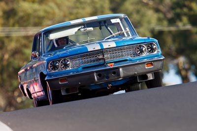 56;1963-Ford-Galaxie;23-March-2008;Australia;Bathurst;Chris-Strode;FOSC;Festival-of-Sporting-Cars;Group-N;Historic-Touring-Cars;Mt-Panorama;NSW;New-South-Wales;auto;classic;motorsport;racing;super-telephoto;vintage