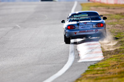 10;2001-Mazda-MX‒5-SP;23-March-2008;Australia;Bathurst;FOSC;Festival-of-Sporting-Cars;Mazda-MX‒5;Mazda-MX5;Mazda-Miata;Mt-Panorama;NSW;New-South-Wales;Regularity;Russell-Battisson;Topshot;auto;kerb;motorsport;off‒track;racing;rear-end;super-telephoto