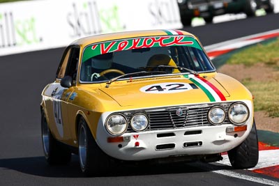 421;1972-Alfa-Romeo-105-GTV-2000;23-March-2008;Australia;Bathurst;FOSC;Festival-of-Sporting-Cars;Group-S;Mt-Panorama;NSW;New-South-Wales;Stuart-Baillie;auto;motorsport;racing;super-telephoto