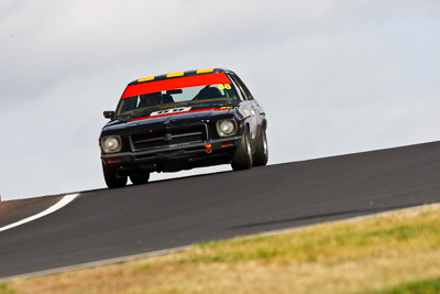 88;1971-Holden-HQ;23-March-2008;Australia;Bathurst;FOSC;Festival-of-Sporting-Cars;Greg-Toepfer;Historic-Sports-and-Touring;Mt-Panorama;NSW;New-South-Wales;auto;classic;motorsport;racing;super-telephoto;vintage