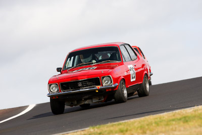 126;1972-Holden-Torana-XU‒1;23-March-2008;Australia;Bathurst;FOSC;Festival-of-Sporting-Cars;Historic-Sports-and-Touring;Mt-Panorama;NSW;New-South-Wales;Simon-Phillips;auto;classic;motorsport;racing;super-telephoto;vintage