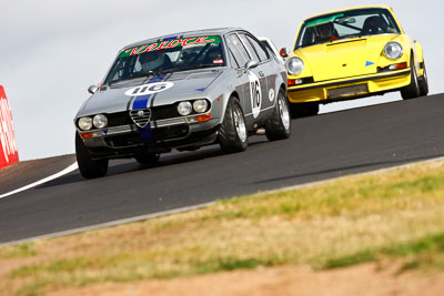 116;1976-Alfetta-GT-Coupe;23-March-2008;Australia;Bathurst;FOSC;Festival-of-Sporting-Cars;Historic-Sports-and-Touring;John-Pucak;Mt-Panorama;NSW;New-South-Wales;auto;classic;motorsport;racing;super-telephoto;vintage