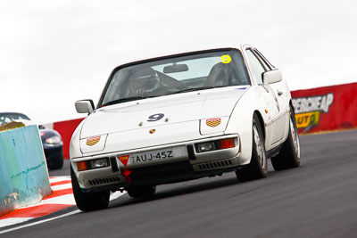 9;1987-Porsche-924S;23-March-2008;Australia;Bathurst;Ed-Chivers;FOSC;Festival-of-Sporting-Cars;Marque-and-Production-Sports;Mt-Panorama;NSW;New-South-Wales;auto;motorsport;racing;telephoto