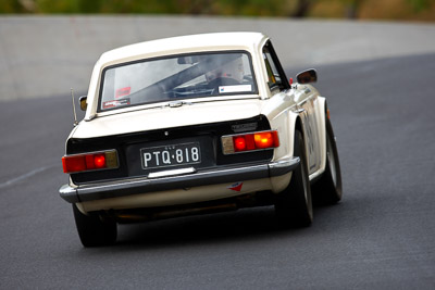 96;1970-Triumph-TR6;23-March-2008;Australia;Bathurst;FOSC;Festival-of-Sporting-Cars;John-Carson;Mt-Panorama;NSW;New-South-Wales;Regularity;auto;motorsport;racing;super-telephoto