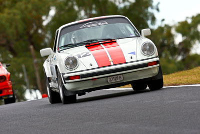 12;1974-Porsche-911-Carrera;23-March-2008;Australia;Bathurst;David-Withers;FOSC;Festival-of-Sporting-Cars;Historic-Sports-and-Touring;Marque;Mt-Panorama;NSW;New-South-Wales;Production-Sports-Cars;auto;classic;motorsport;racing;super-telephoto;vintage