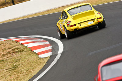 120;1971-Porsche-911;23-March-2008;Alan-Lewis;Australia;Bathurst;FOSC;Festival-of-Sporting-Cars;Marque-and-Production-Sports;Mt-Panorama;NSW;New-South-Wales;auto;motorsport;racing;super-telephoto