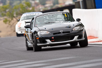 1;2002-Mazda-MX‒5-SP;23-March-2008;Australia;Bathurst;David-Raddatz;FOSC;Festival-of-Sporting-Cars;Marque-and-Production-Sports;Mazda-MX‒5;Mazda-MX5;Mazda-Miata;Mt-Panorama;NSW;New-South-Wales;auto;motorsport;racing;super-telephoto