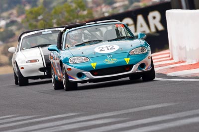 212;2003-Mazda-MX‒5;23-March-2008;Australia;Bathurst;Don-Lake;FOSC;Festival-of-Sporting-Cars;Marque-and-Production-Sports;Mazda-MX‒5;Mazda-MX5;Mazda-Miata;Mt-Panorama;NSW;New-South-Wales;auto;motorsport;racing;super-telephoto