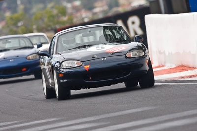 5;1999-Mazda-MX‒5;23-March-2008;Australia;Bathurst;FOSC;Festival-of-Sporting-Cars;Laurie-Sellers;Marque-and-Production-Sports;Mazda-MX‒5;Mazda-MX5;Mazda-Miata;Mt-Panorama;NSW;New-South-Wales;auto;motorsport;racing;super-telephoto