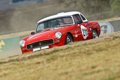 211;1971-MGB;23-March-2008;Australia;Bathurst;FOSC;Festival-of-Sporting-Cars;Group-S;Mt-Panorama;NSW;New-South-Wales;Peter-Dunn;auto;motorsport;racing;super-telephoto