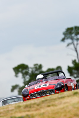 44;1969-MGB;23-March-2008;Australia;Bathurst;FOSC;Festival-of-Sporting-Cars;Group-S;Lisa-Tobin‒Smith;Mt-Panorama;NSW;New-South-Wales;auto;motorsport;racing;super-telephoto