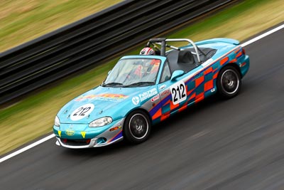 212;2003-Mazda-MX‒5;23-March-2008;Australia;Bathurst;Don-Lake;FOSC;Festival-of-Sporting-Cars;Marque-and-Production-Sports;Mazda-MX‒5;Mazda-MX5;Mazda-Miata;Mt-Panorama;NSW;New-South-Wales;auto;motorsport;racing;telephoto