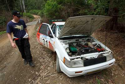 31;15-November-2008;ARC;Australia;Australian-Rally-Championship;Ben-Cullen;Coffs-Coast;Coffs-Harbour;Matthew-Cullen;NSW;NSW-Rally-Championship;NSWRC;New-South-Wales;Toyota-Corolla-Levin;auto;engine;inspection;motorsport;movement;racing;special-stage;speed;wide-angle