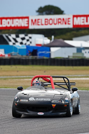 90;21-November-2008;Australia;Fred-Douglas;Henri-Van-Roden;Island-Magic;Mazda-MX‒5;Mazda-MX5;Mazda-Miata;Melbourne;PIARC;Phillip-Island;Sports-Cars;VIC;Victoria;auto;motorsport;racing;super-telephoto