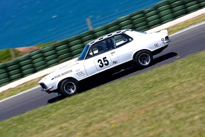 35;23-November-2008;Australia;Historic-Touring-Cars;Holden-Torana-GTR-XU‒1;Island-Magic;Mark-Brewster;Melbourne;PIARC;Phillip-Island;VIC;Victoria;auto;classic;motorsport;racing;super-telephoto;vintage