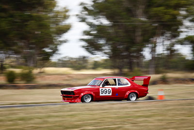 999;7-March-2009;Australia;Brad-Stratton;Holden-Torana-GTR-XU‒1;Morgan-Park-Raceway;QLD;Queensland;Warwick;auto;motion-blur;motorsport;racing;telephoto