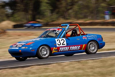 32;7-March-2009;Andrew-Thomas;Australia;Mazda-MX‒5;Mazda-MX5;Mazda-Miata;Morgan-Park-Raceway;QLD;Queensland;Warwick;auto;motion-blur;motorsport;racing;super-telephoto