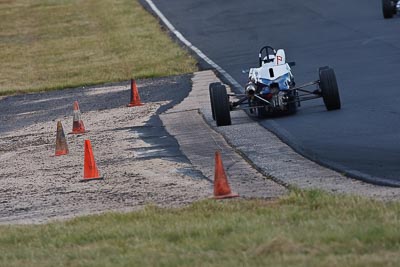 17;7-March-2009;Australia;Formula-Ford;Morgan-Park-Raceway;QLD;Queensland;Stefan-Borsato;Van-Dieman-RF91;Warwick;auto;motorsport;racing;super-telephoto