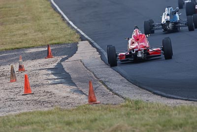 6;7-March-2009;Australia;Formula-Ford;Morgan-Park-Raceway;Phil-Kay;QLD;Queensland;Van-Dieman-RF04K;Warwick;auto;motorsport;racing;super-telephoto