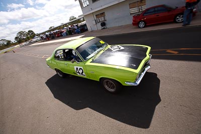 42;8-March-2009;Australia;Group-N;Historic-Touring-Cars;Holden-Torana-GTR-XU‒1;Morgan-Park-Raceway;QLD;Queensland;Teresa-Campbell;Warwick;auto;classic;motorsport;racing;vintage;wide-angle