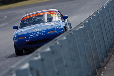 99;8-March-2009;Australia;Kevin-Brown;Mazda-MX‒5;Mazda-MX5;Mazda-Miata;Morgan-Park-Raceway;QLD;Queensland;Warwick;auto;motorsport;racing;super-telephoto