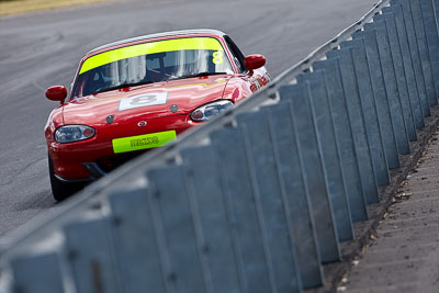 8;8-March-2009;Australia;David-Gainer;Mazda-MX‒5;Mazda-MX5;Mazda-Miata;Morgan-Park-Raceway;QLD;Queensland;Warwick;auto;motorsport;racing;super-telephoto