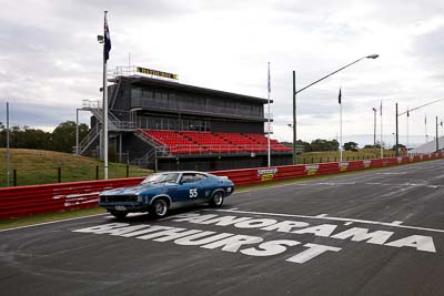 55;10-April-2009;351JSL;Australia;Bathurst;FOSC;Festival-of-Sporting-Cars;Ford-Falcon-XB-GT;Mt-Panorama;NSW;New-South-Wales;Regularity;auto;clouds;motorsport;racing;sky;wide-angle