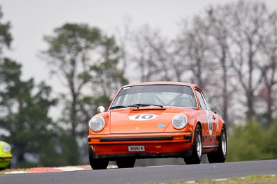 10;10-April-2009;1974-Porsche-911-Carrera;30092H;Australia;Bathurst;Bill-Pye;FOSC;Festival-of-Sporting-Cars;Historic-Sports-Cars;Mt-Panorama;NSW;New-South-Wales;auto;classic;motorsport;racing;super-telephoto;vintage