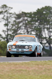 12;10-April-2009;1972-Alfa-Romeo-GTV-2000;Australia;Bathurst;FOSC;Festival-of-Sporting-Cars;Historic-Touring-Cars;Mt-Panorama;NSW;New-South-Wales;Wes-Anderson;auto;classic;motorsport;racing;super-telephoto;vintage