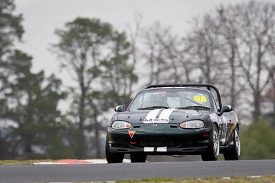 98;10-April-2009;2000-Mazda-MX‒5-SP;Australia;Bathurst;FOSC;Festival-of-Sporting-Cars;Marque-and-Production-Sports;Mazda-MX‒5;Mazda-MX5;Mazda-Miata;Mt-Panorama;NSW;New-South-Wales;Nick-Martinenko;auto;motorsport;racing;super-telephoto