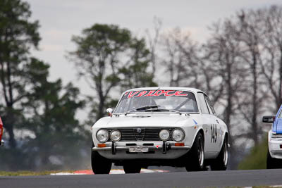 149;10-April-2009;1973-Alfa-Romeo-105-GTV;AF01KS;Australia;Bathurst;FOSC;Festival-of-Sporting-Cars;Historic-Sports-Cars;Mt-Panorama;NSW;New-South-Wales;Richard-Knox;auto;classic;motorsport;racing;super-telephoto;vintage