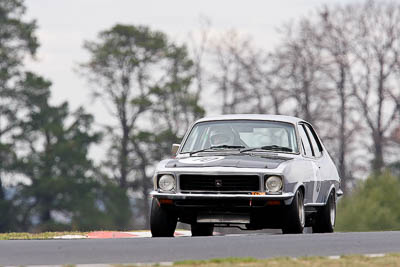 10;10-April-2009;1972-Holden-Torana-XU‒1;Australia;Bathurst;FOSC;Festival-of-Sporting-Cars;Historic-Touring-Cars;Michael-Terry;Mt-Panorama;NSW;New-South-Wales;auto;classic;motorsport;racing;super-telephoto;vintage