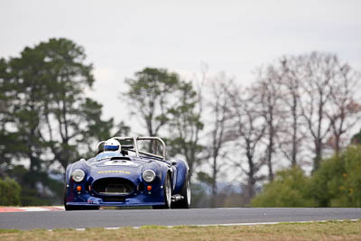 8;10-April-2009;1997-AC-Cobra;Australia;Bathurst;FOSC;Festival-of-Sporting-Cars;Iain-Pretty;Marque-and-Production-Sports;Mt-Panorama;NSW;New-South-Wales;auto;motorsport;racing;super-telephoto