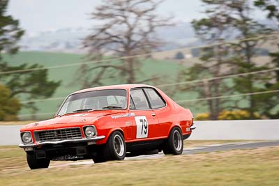 79;10-April-2009;1972-Holden-Torana-XU‒1;Alf-Bargwanna;Australia;Bathurst;FOSC;Festival-of-Sporting-Cars;Historic-Touring-Cars;Mt-Panorama;NSW;New-South-Wales;auto;classic;motion-blur;motorsport;racing;super-telephoto;vintage