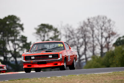 39;10-April-2009;1972-Chrysler-Charger-RT;Australia;Bathurst;FOSC;Festival-of-Sporting-Cars;Historic-Touring-Cars;Mt-Panorama;NSW;New-South-Wales;Robert-Dunn;auto;classic;motorsport;racing;super-telephoto;vintage