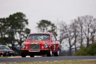 44;10-April-2009;1972-Volvo-164-E;Australia;Bathurst;FOSC;Festival-of-Sporting-Cars;Historic-Touring-Cars;Mt-Panorama;NSW;New-South-Wales;Vince-Harmer;auto;classic;motorsport;racing;super-telephoto;vintage